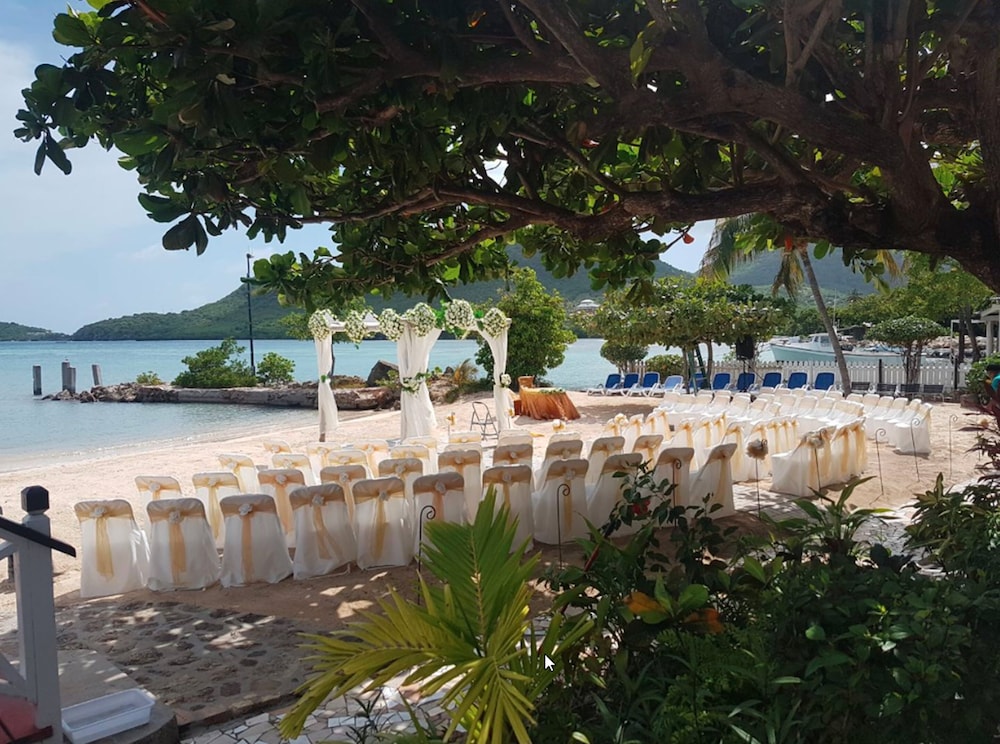 Catamaran Hotel Marina - Property Image 38