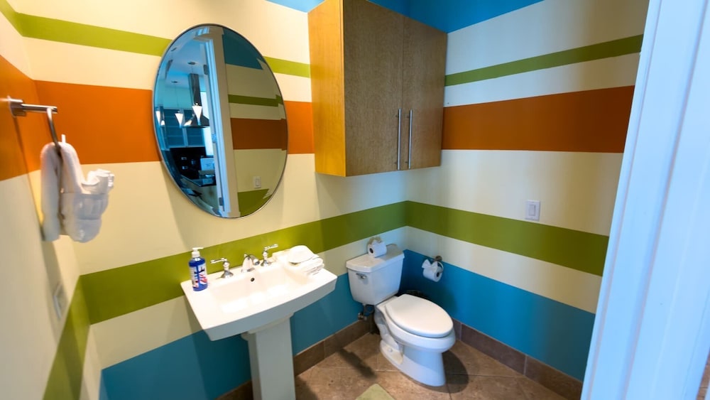 Penthouse Jr Unrivaled Luxury Insane Views 3 Bedroom Apts