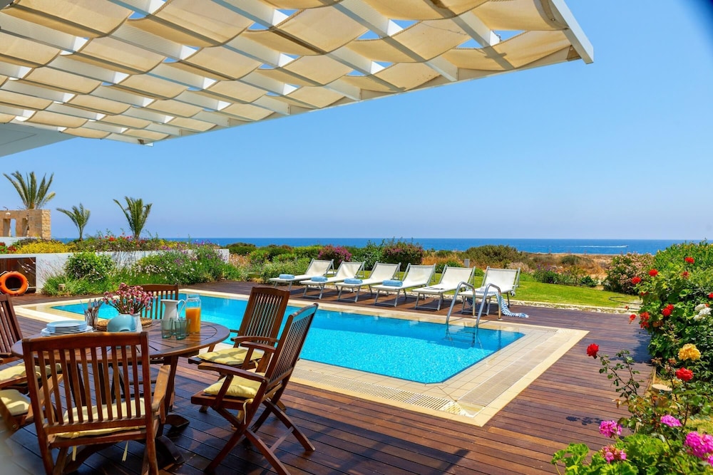 Protaras Seafront Villa Alia