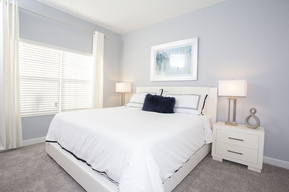 New 4 bdrms home at Champions Gate - Image 5