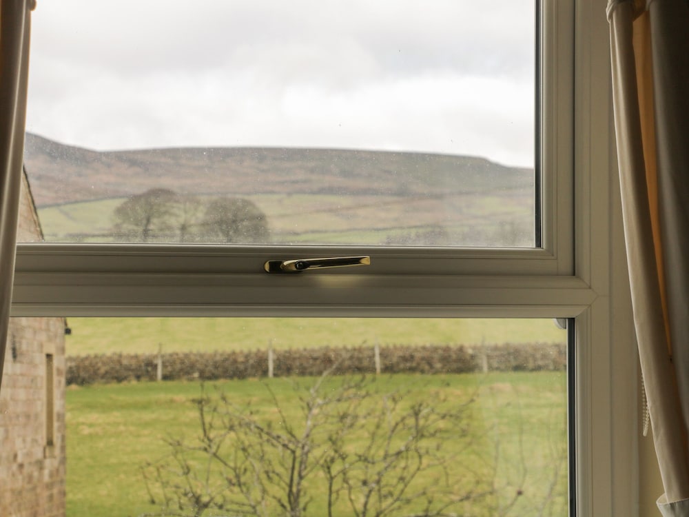 Crag View Cottage