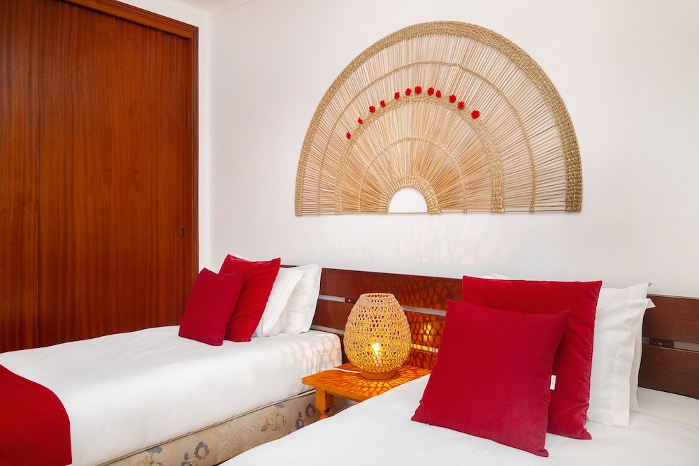 Balaia Sunshine Apartment