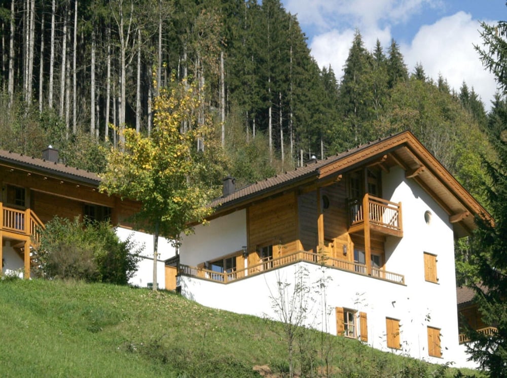Chalet in Konigsleiten Near Ski Bus
