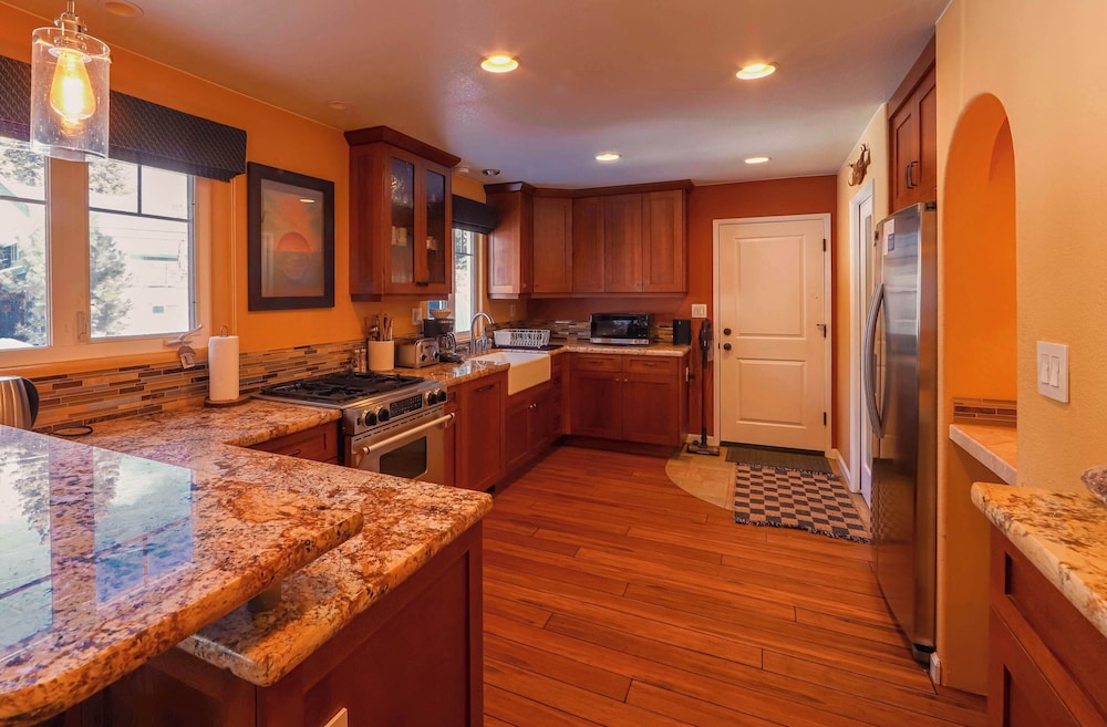Tahoe Trail Retreat Steps From the TRT