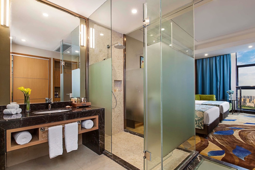 Ramada by Wyndham Taixing