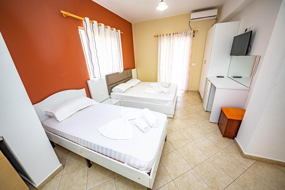 Ideal Aparthotel