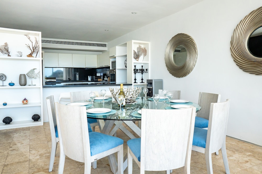 Magia Playa Penthouse 2d 3 Bedroom Condo