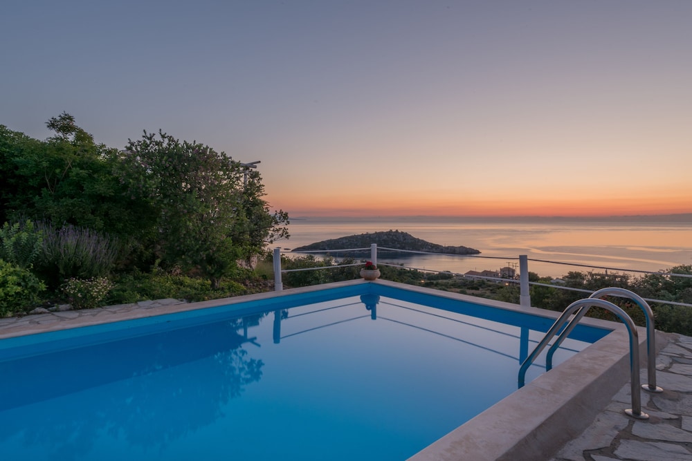 Orfos Villas