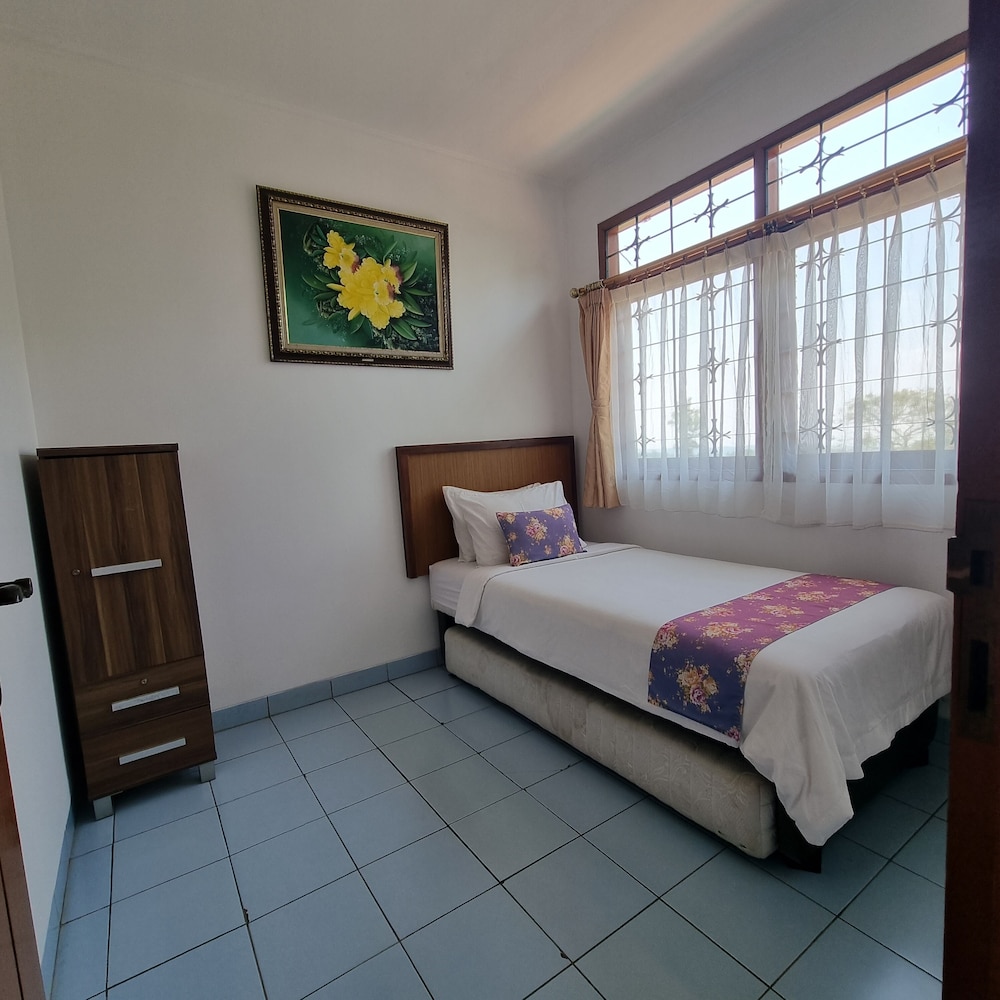 Villa ChavaMinerva Bata - Ciater