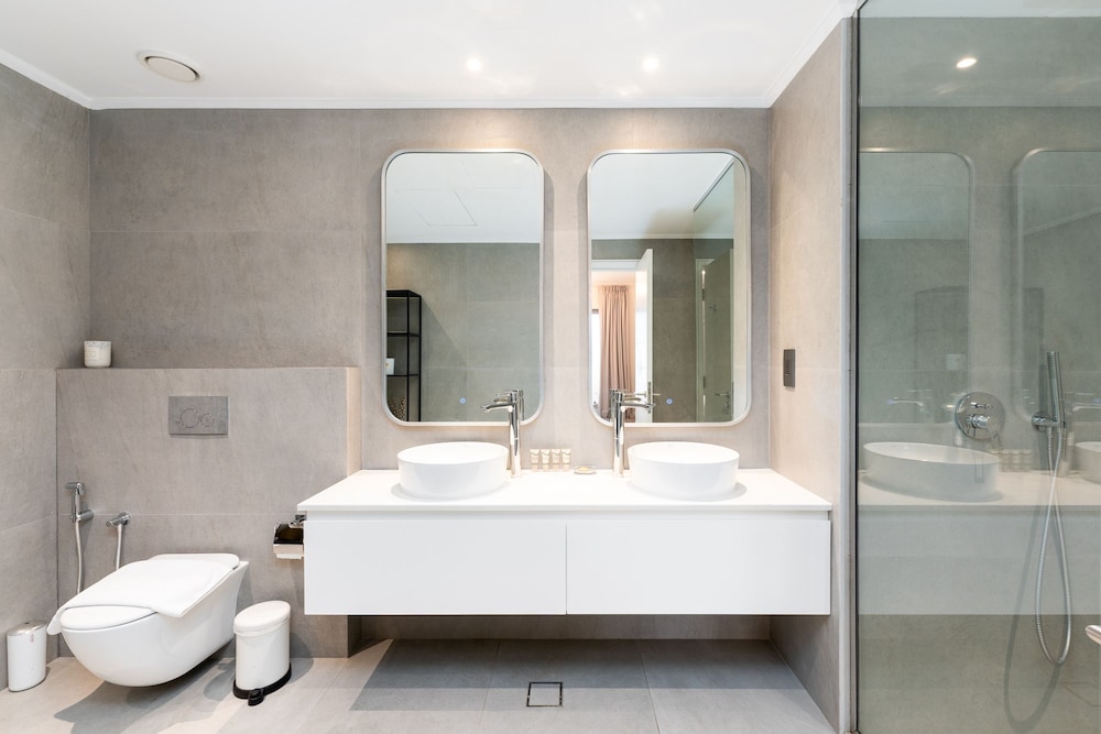Sleek 3BR Maid s Room w Burj Khalifa View