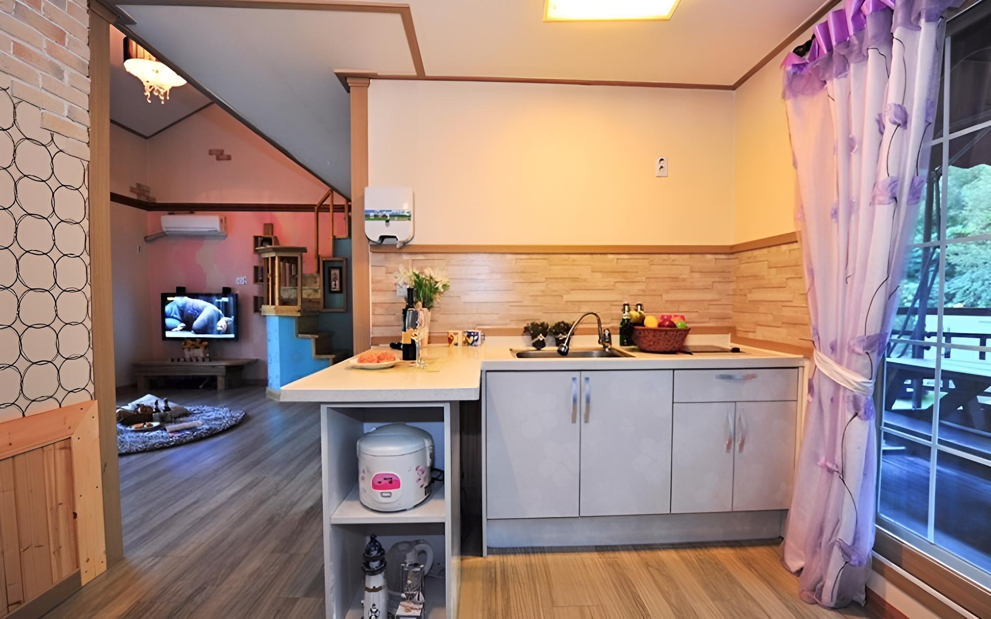 Yongin Yoonseul Pension view 2
