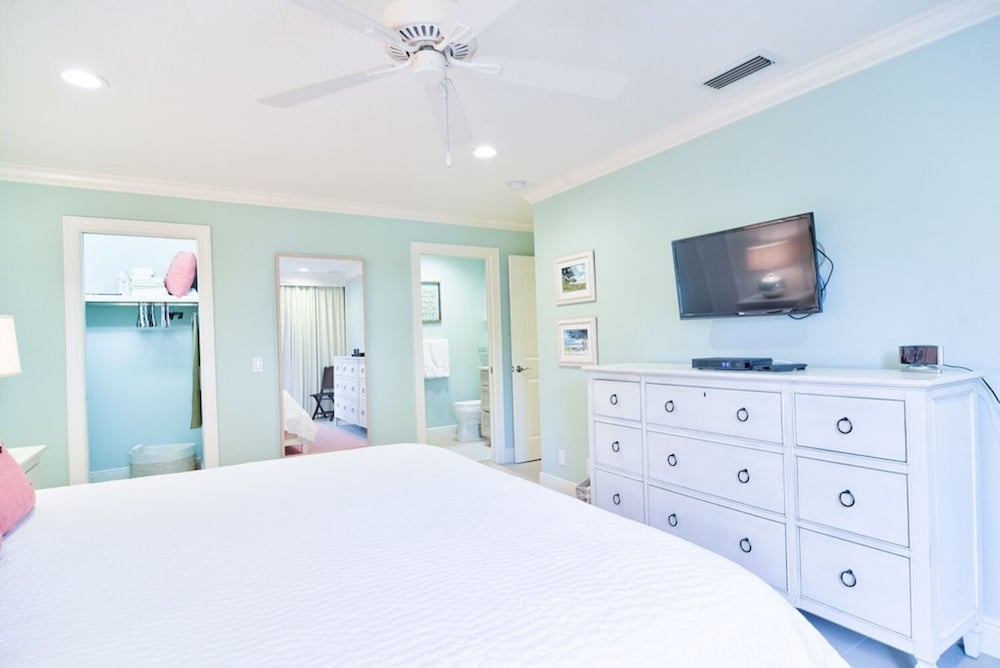 Anna Maria Island Getaway view 5