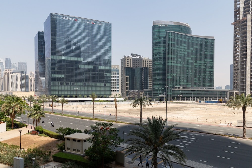 Stylish 2BR Apartment In Business Bay