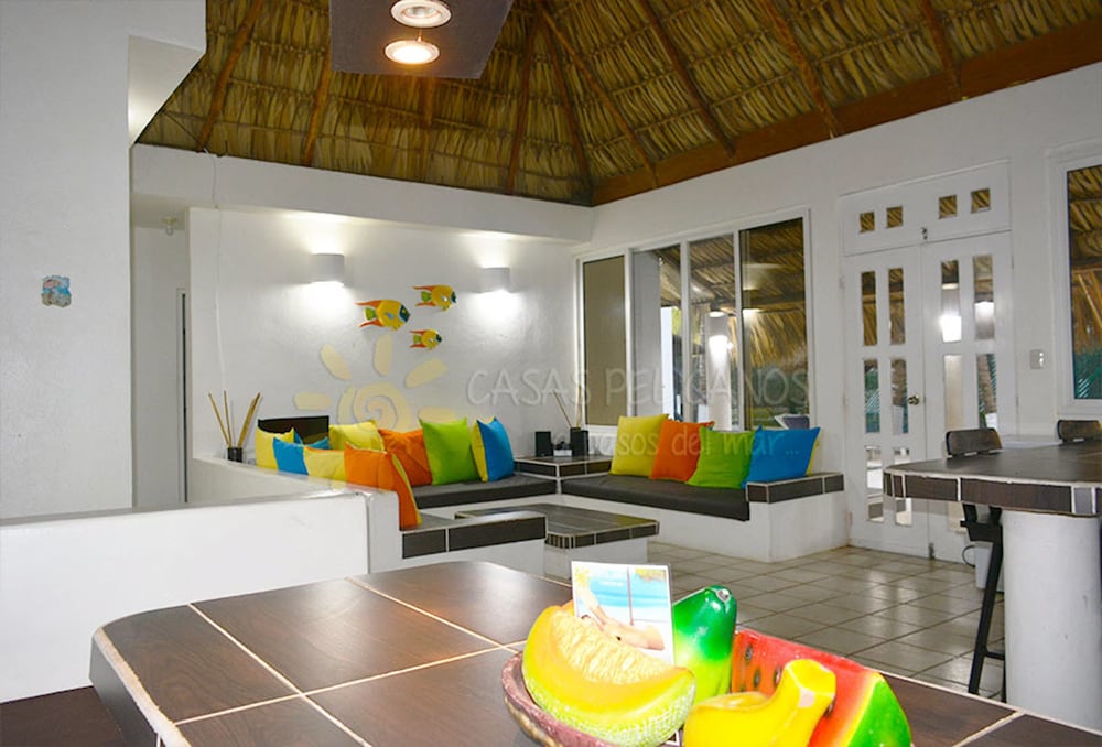Casas Pelicanos