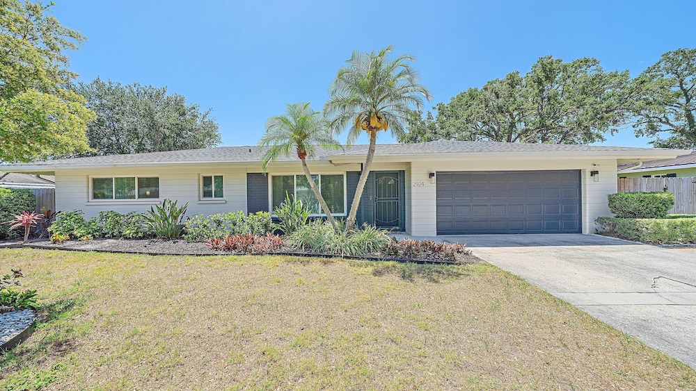 Sarasota Solitude 3 Bedroom Home