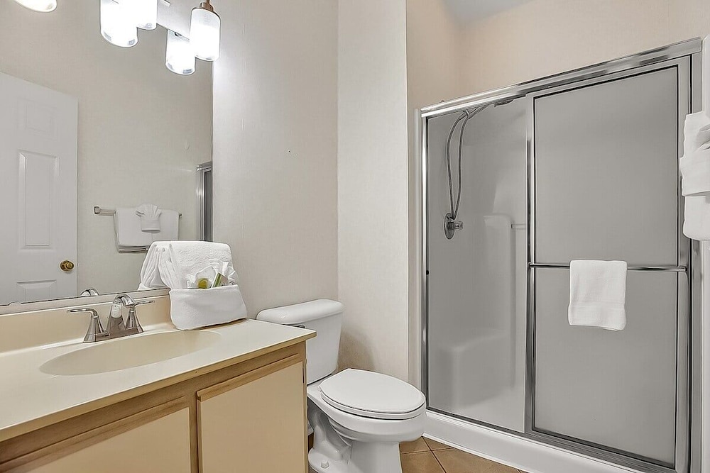 River Oaks 60n 2 Bedroom Condo