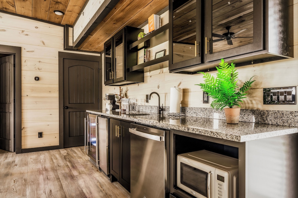 Smith Creek Reserve Luxury Cabins