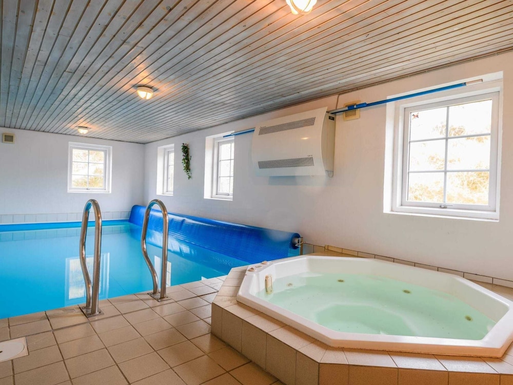 14 Person Holiday Home in Fano view 3