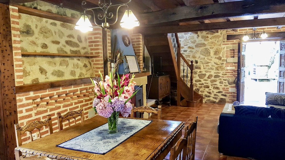Conjunto de Turismo Rural La Tablá
