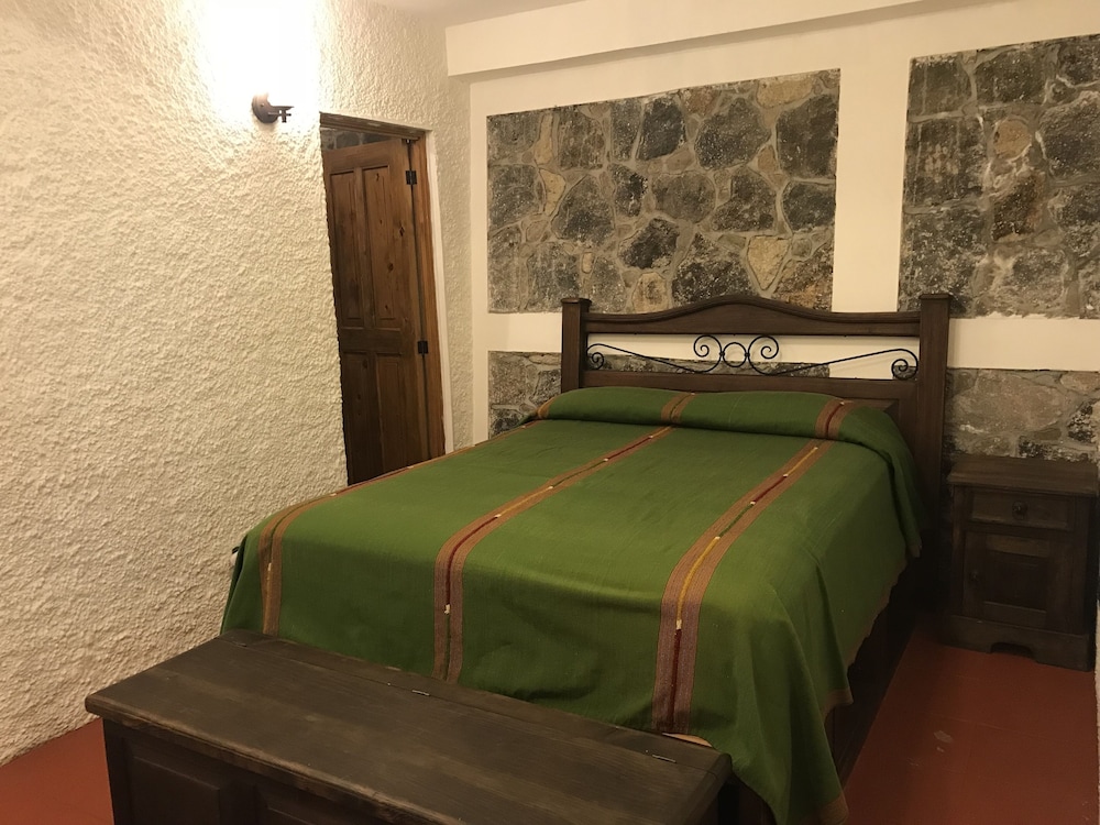 Atitlan Villas Qanajuyu
