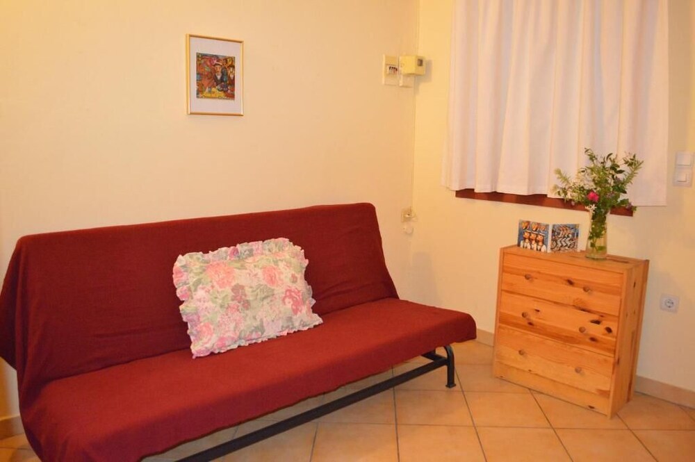 To Oneiro photo 4