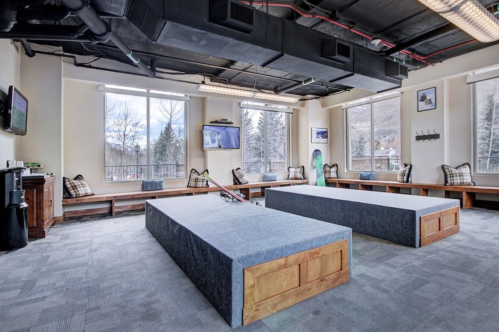 meeting & event spaces