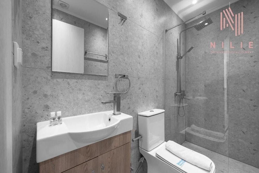 INsite Nilie Hospitality MGMT