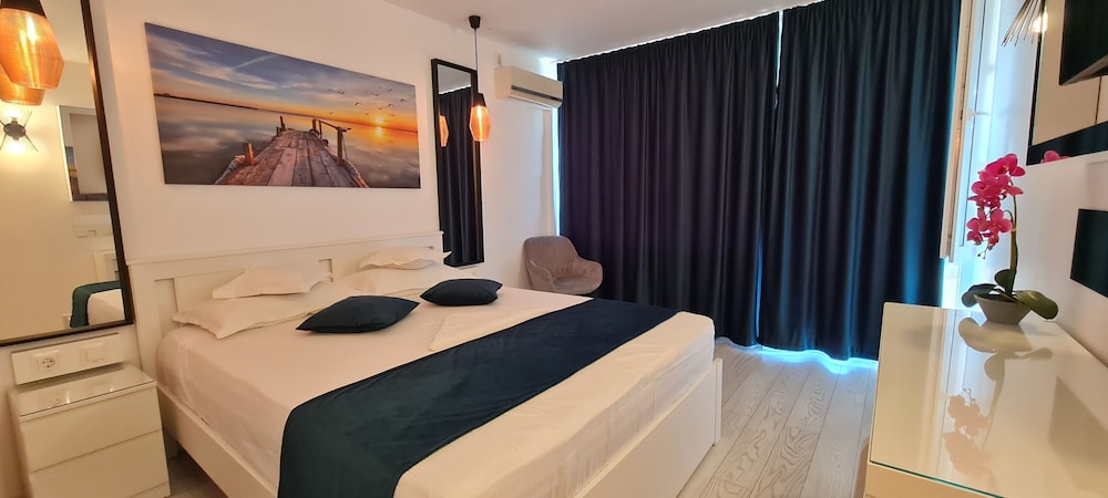 Hotel Sunquest