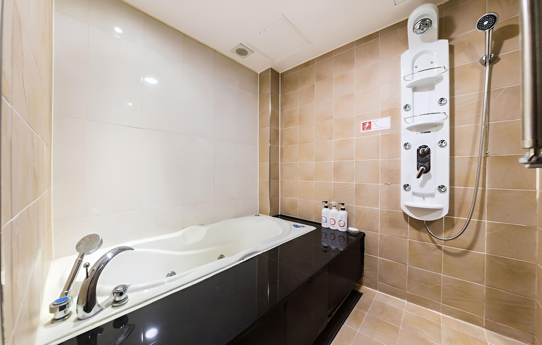 Gildong Argo Hotel