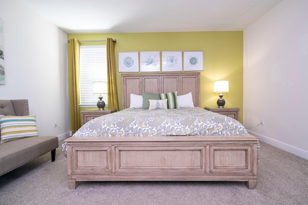 510 BS - 5BD Elegant Escape: Private Haven