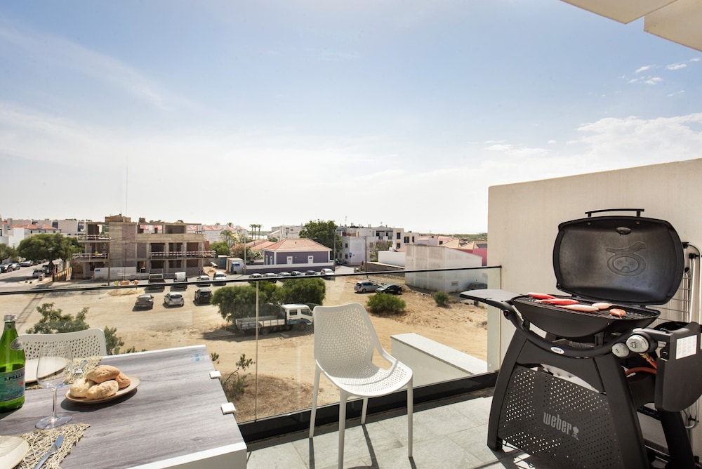 Sunny Apartments W in Tavira