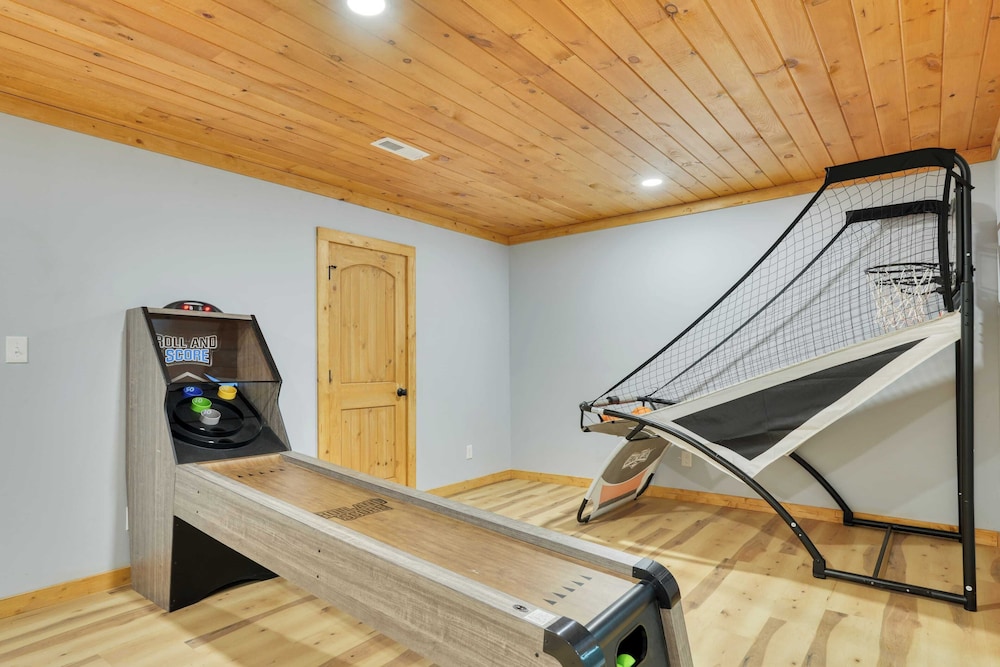 Hot Tub, Game Room & Views Near Downtown Gatlinburg Perfect Too by Avantstay