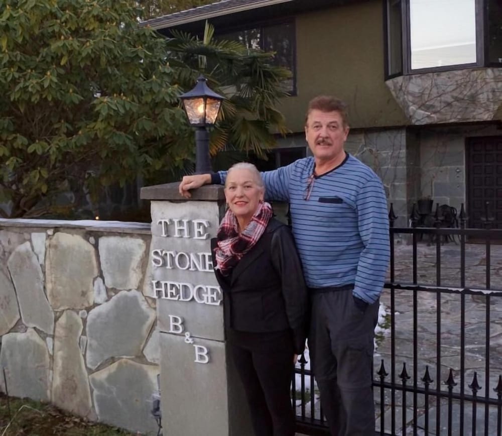 The Stone Hedge B&B