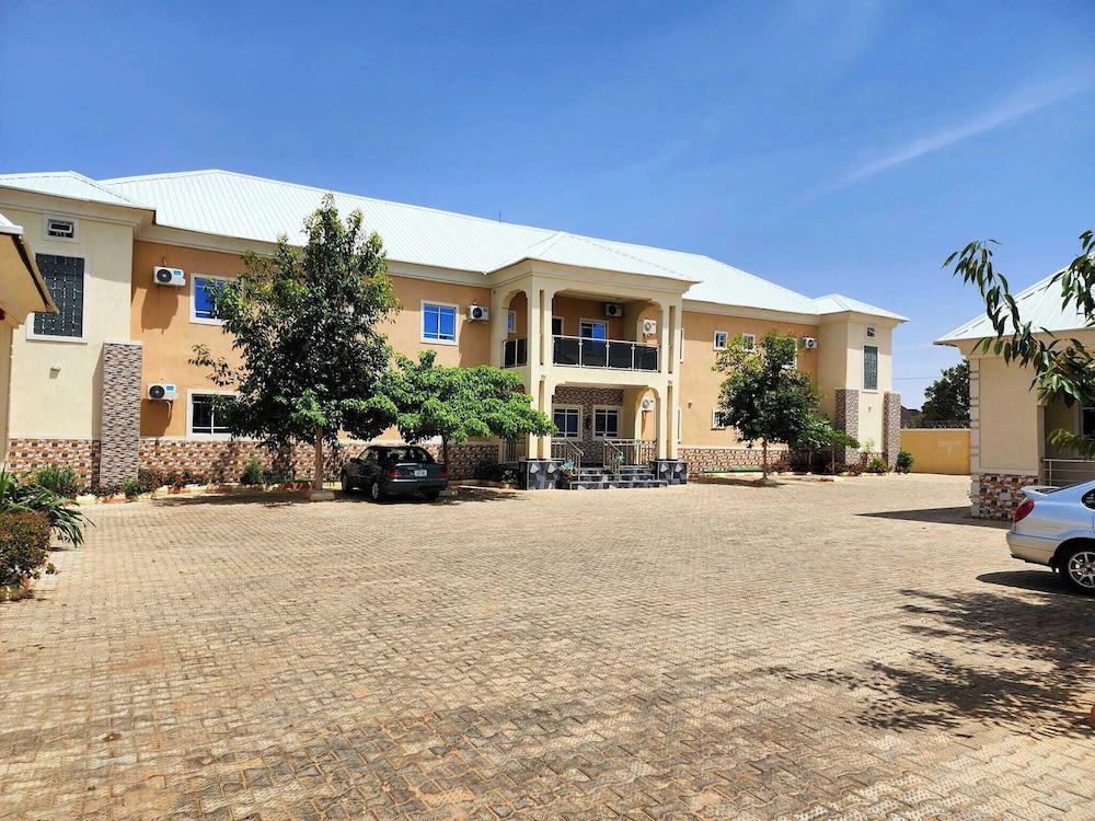 EFFAZ Apartment