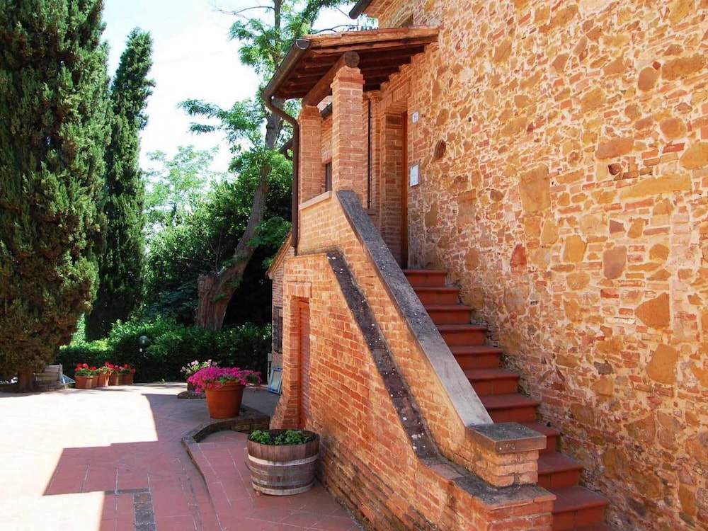 Country House in Chianti With Pool ID 35 view 4