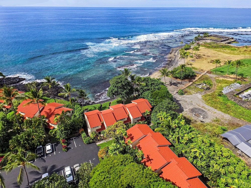 Steps From Lanai to Beach - AC & Wifi - Affordable- Vrkcv