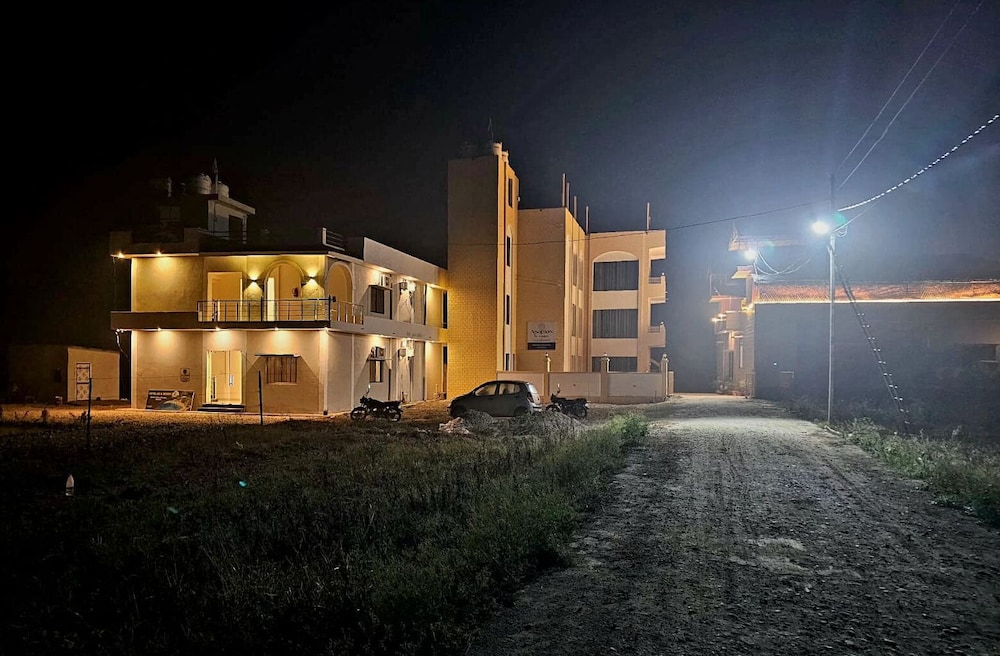 Hotel Oc And Resort