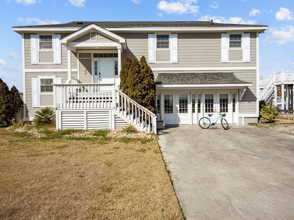 Always Sunday 4 Bedroom Home