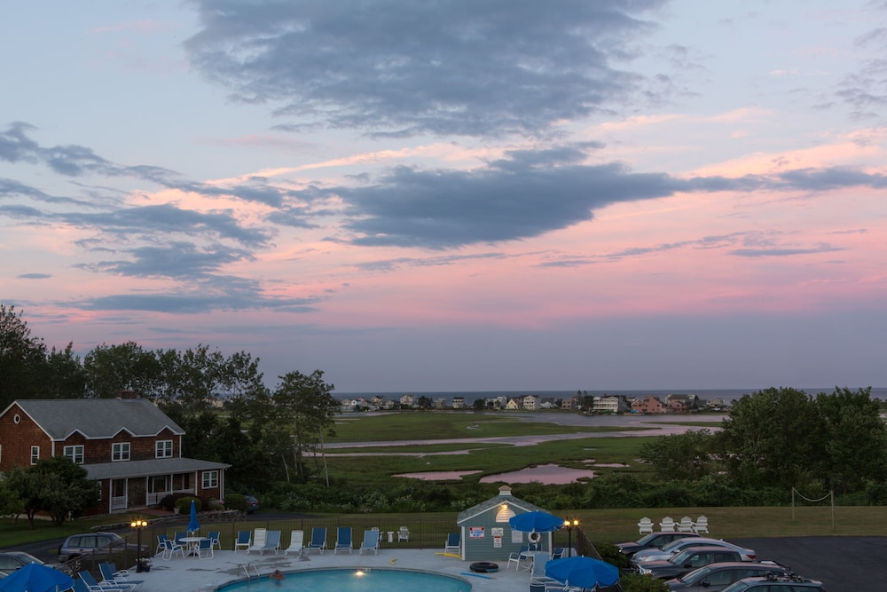 The Mariner Resort