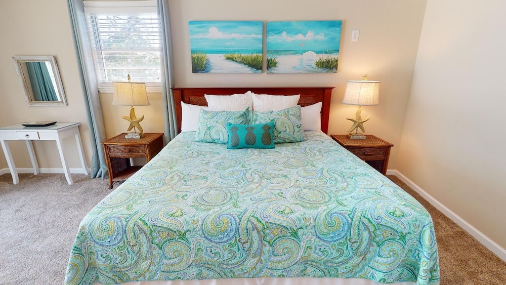 The Island Star by Tybee Vacation Rentals