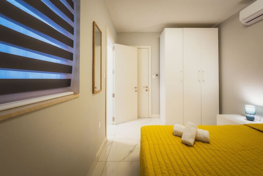 Gozo Haven With Pool Views in Nadur for Families