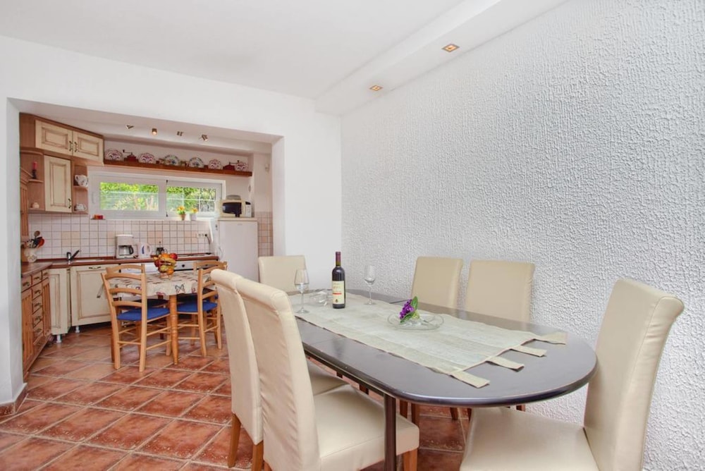 Apartments Ivanovic