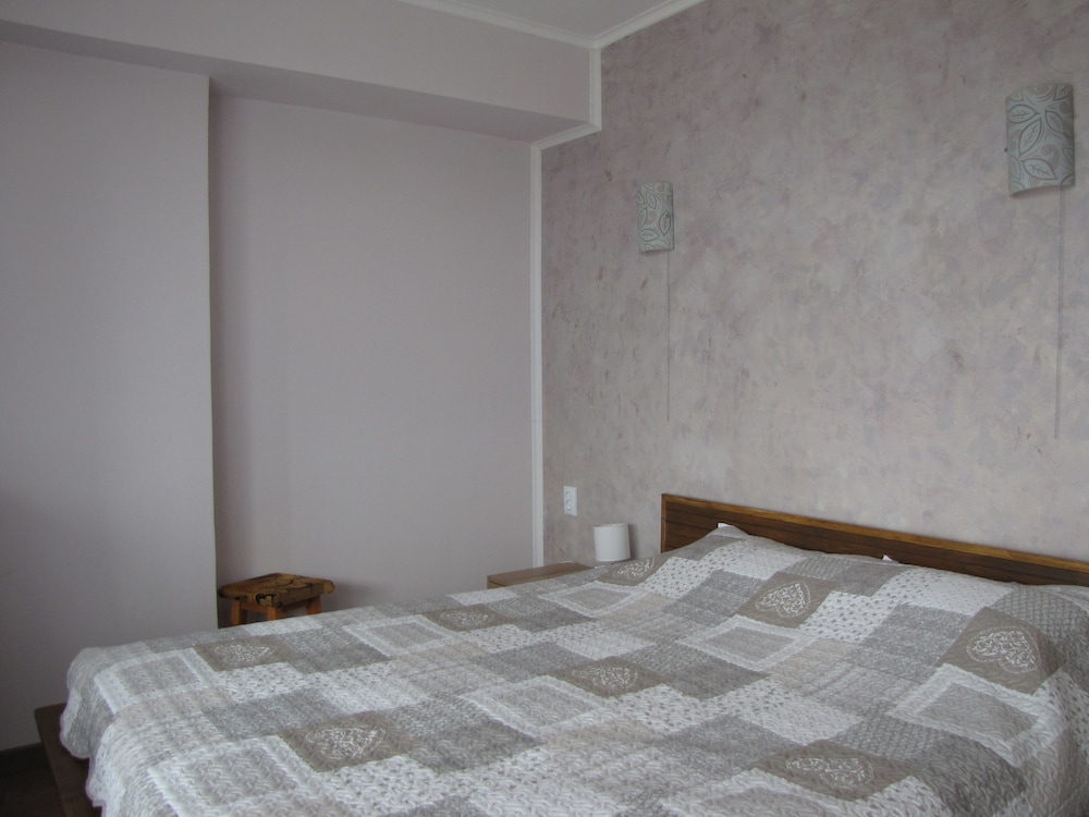 Photo 35