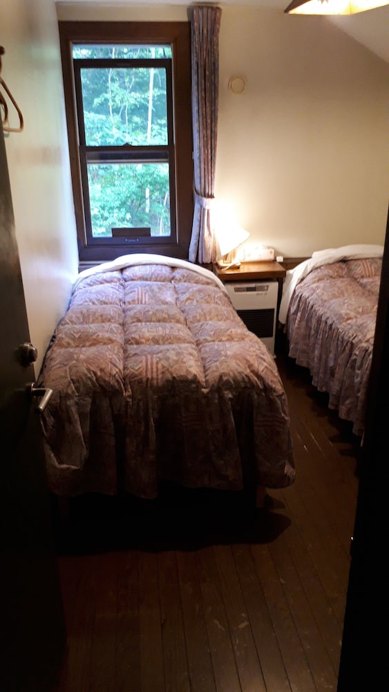 Pension & Restaurant Bistare Kana