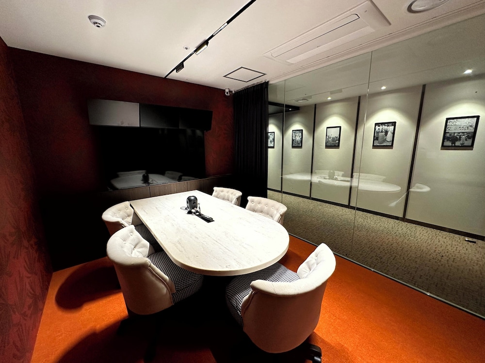 Nomad Live Hostel