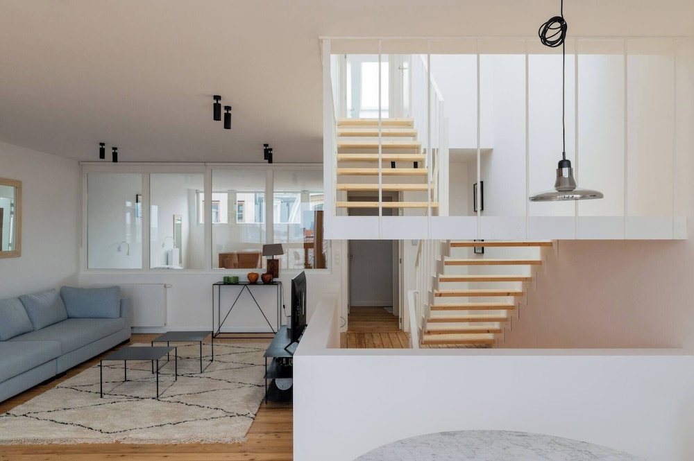 Top Floor New Duplex Stunning View In Trendy St Gilles