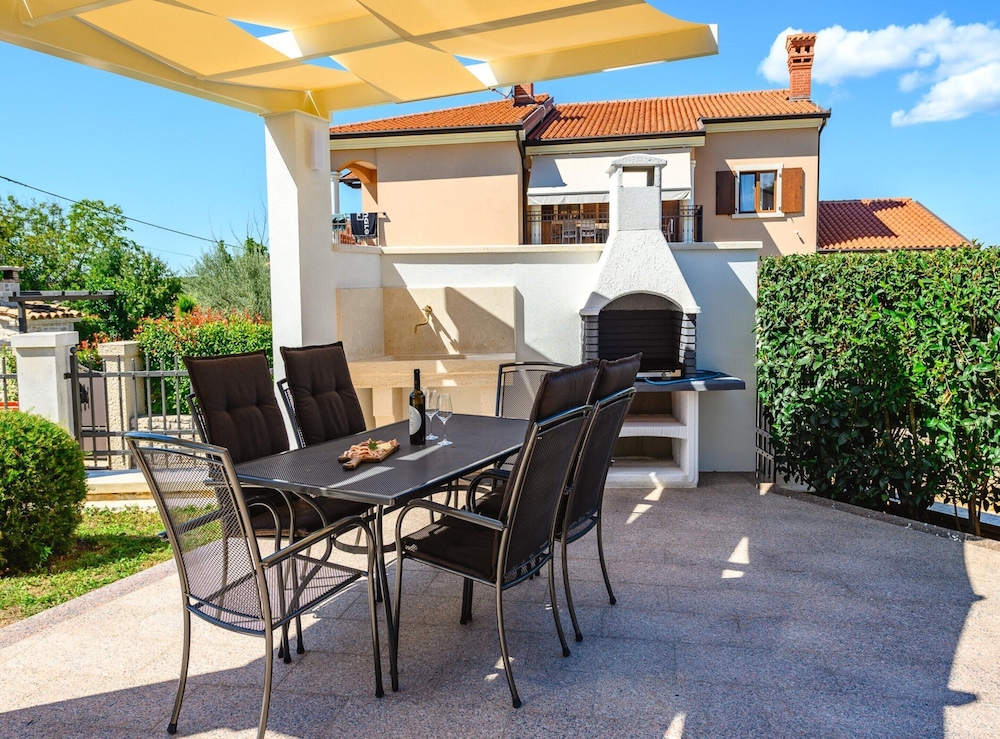 Premium Apartment With Private Pool