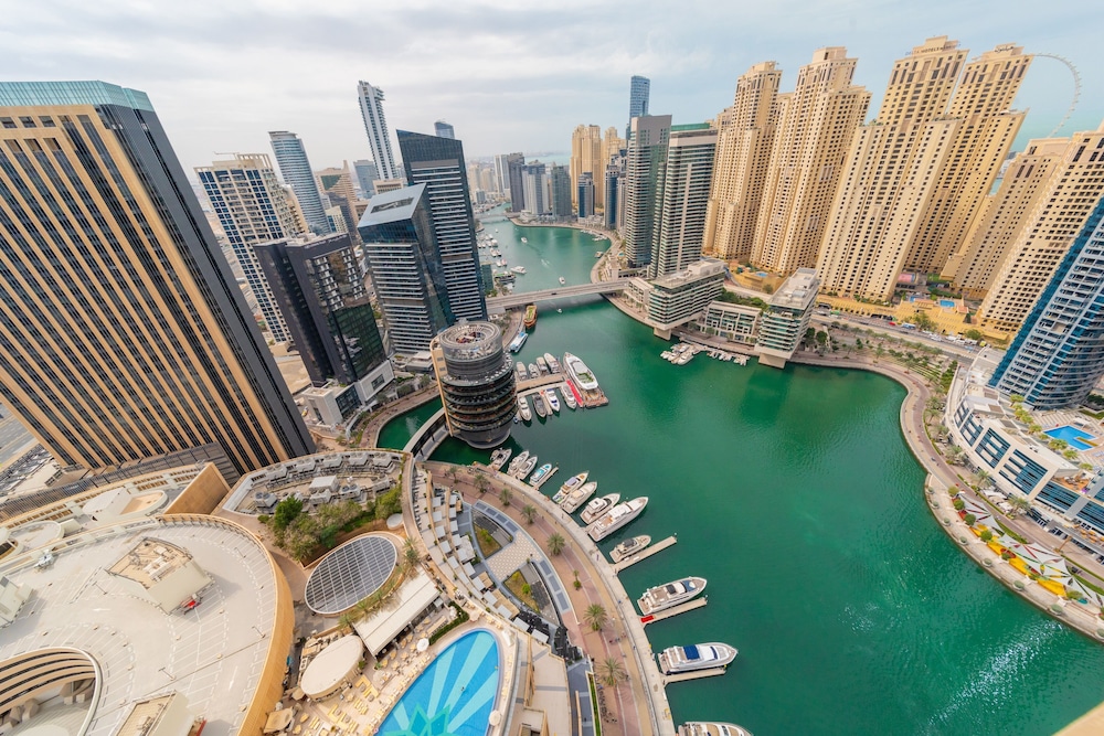 EDEN'S Homes & Villas - JW Marriott Marina Residences