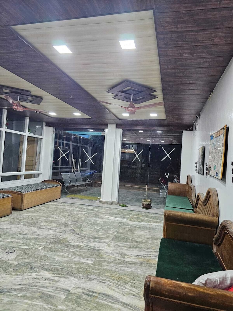 Chauhan Annexe