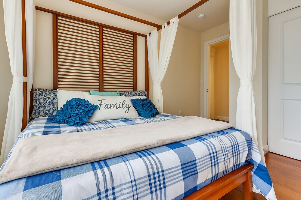 The Grand North Seattle Family Home, photo 60